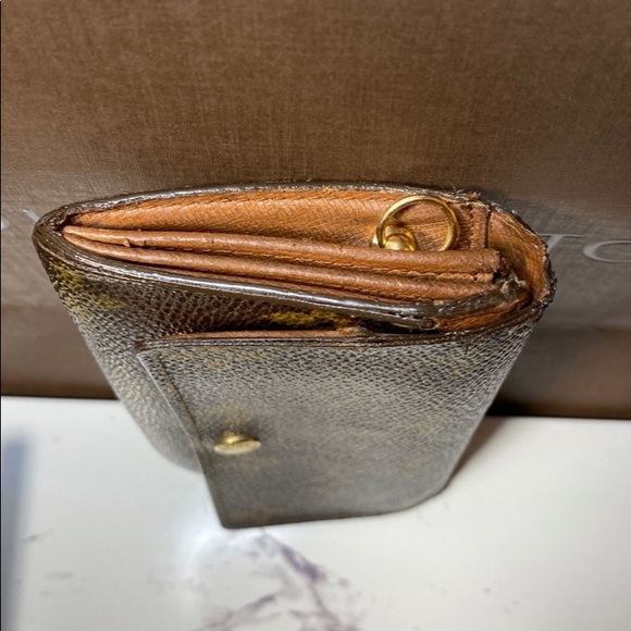 SOLDAuthentic Louis Vuitton Monogram Compact Bifold Zippy Wallet - Picture 8 of 13